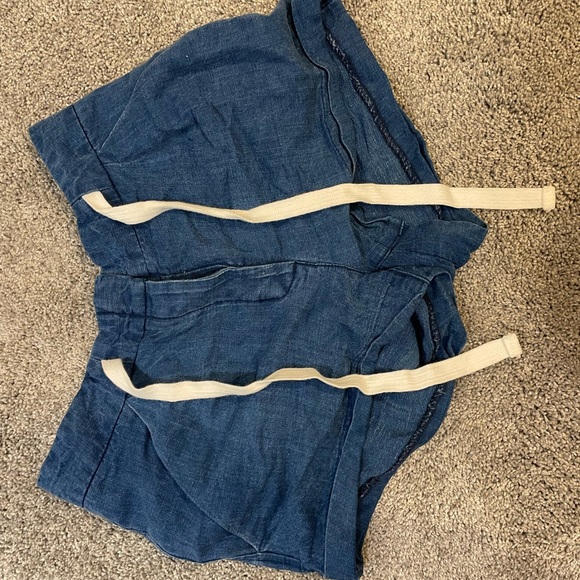 Wilfred shorts - Picture 2 of 2